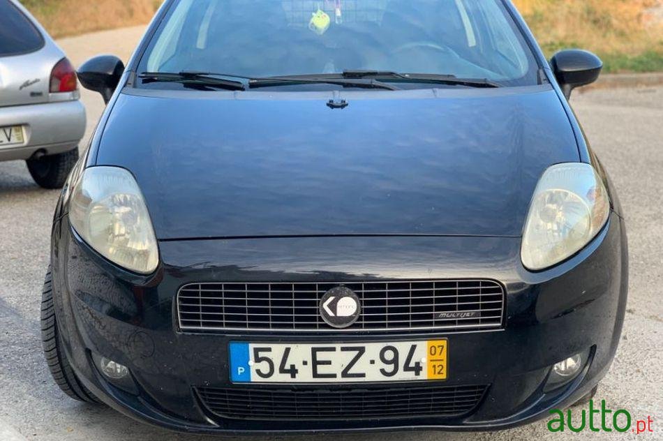 2007' Fiat Grande Punto photo #1