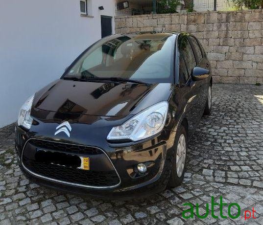2012' Citroen C3 Hdi photo #3