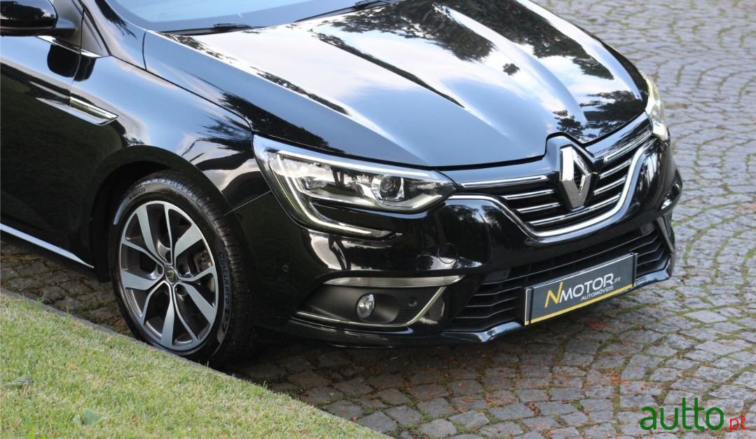 2017' Renault Megane photo #5