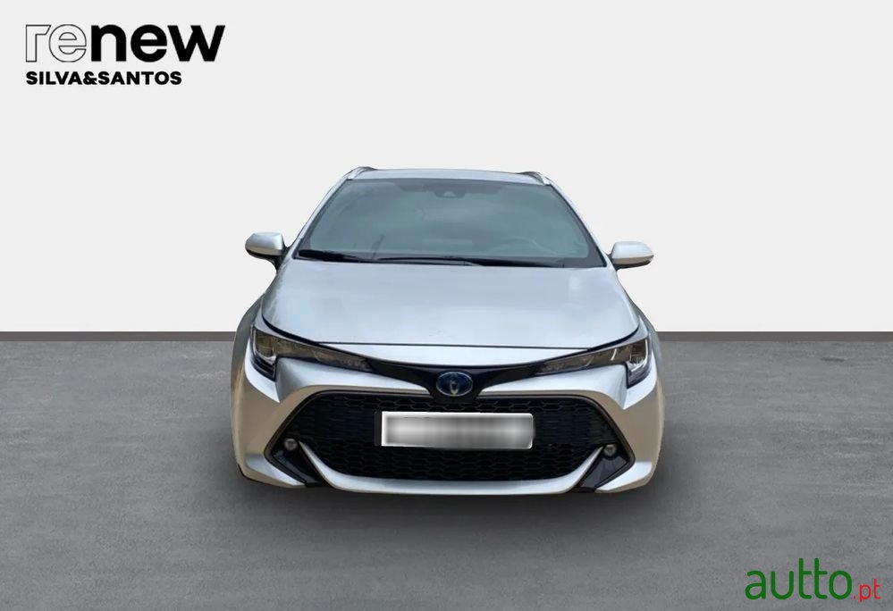 2021' Toyota Corolla Touring Sports photo #2
