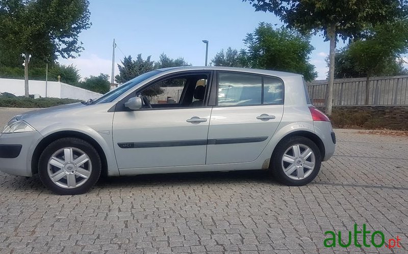 2003' Renault Megane photo #3