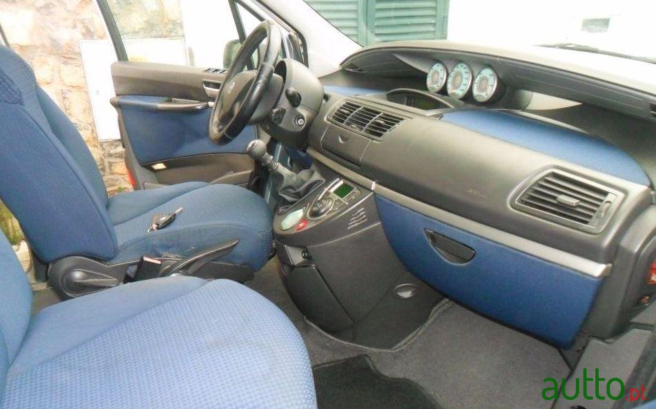 2003' Fiat Ulysse 2000 Jtd photo #4