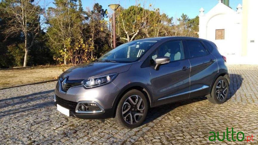 2015' Renault Captur 1.2 Tce Intens photo #3