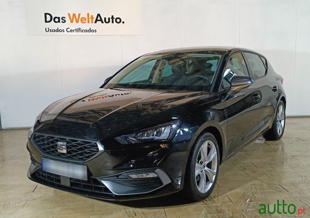 2023' SEAT Leon 1.0 Tsi Fr photo #1