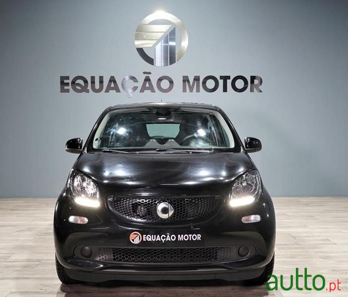 2015' Smart Forfour photo #3