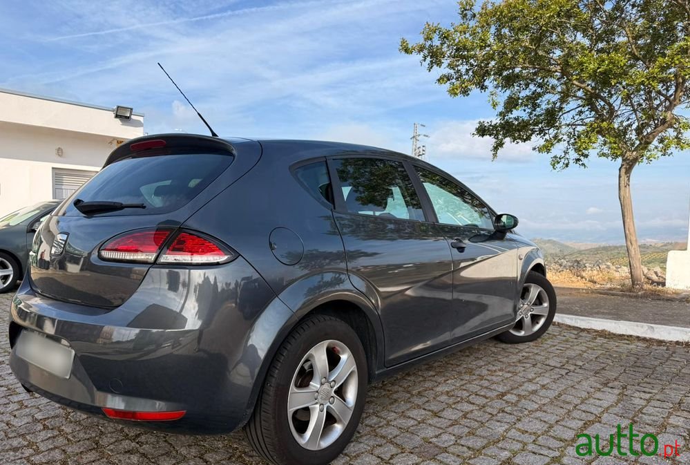2008' SEAT Leon 1.9 Tdi Stylance photo #1