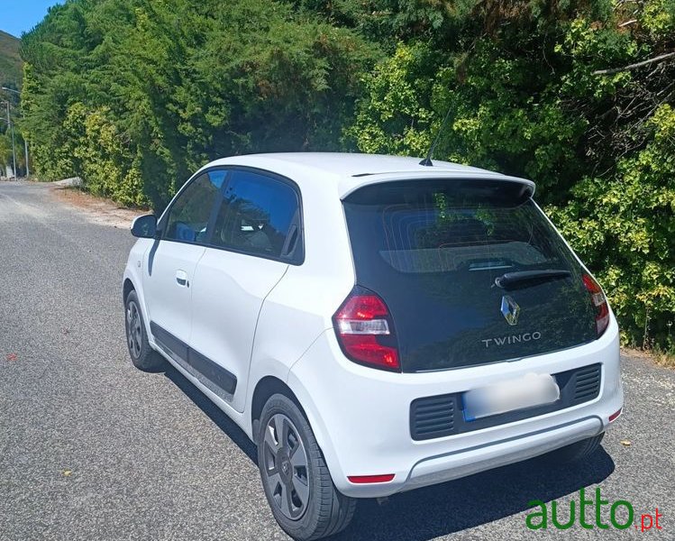 2019' Renault Twingo 1.0 Sce Limited photo #6