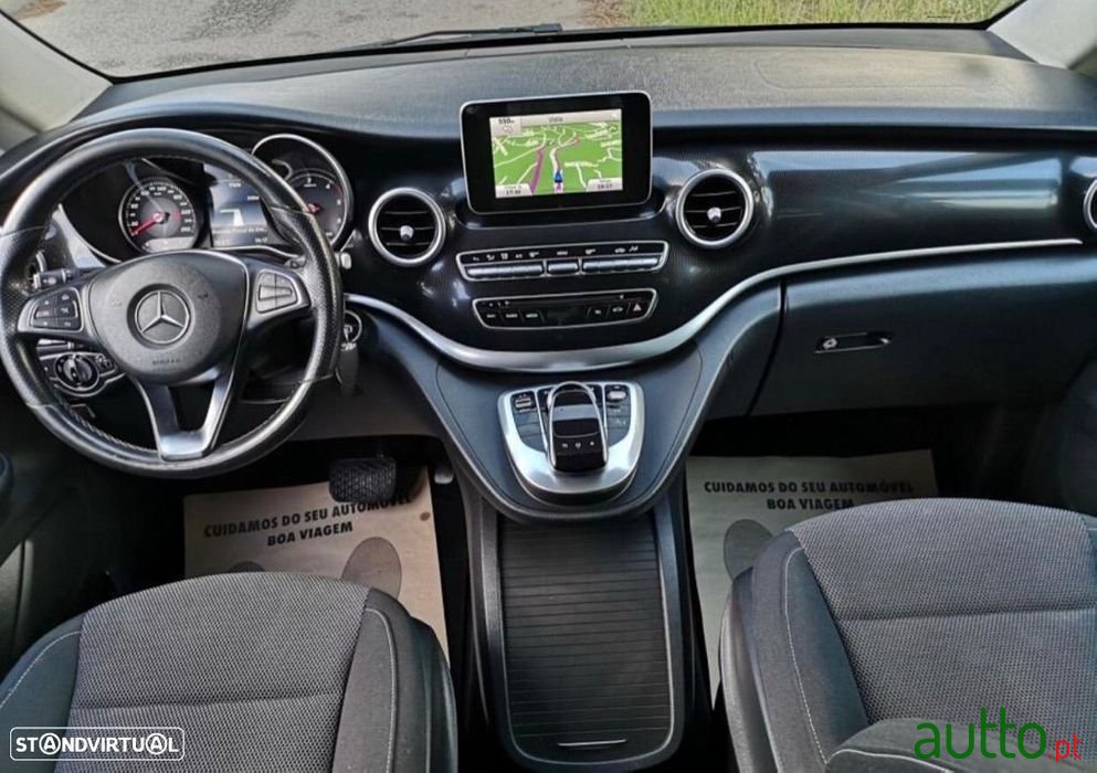 2015' Mercedes-Benz V 220 photo #2