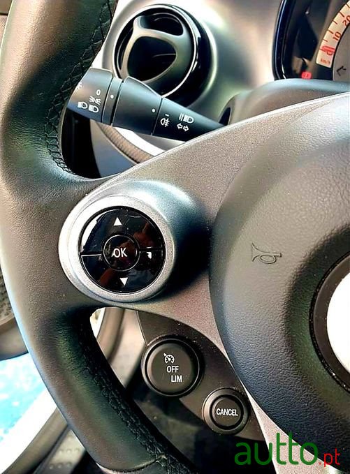 2018' Smart Fortwo photo #6