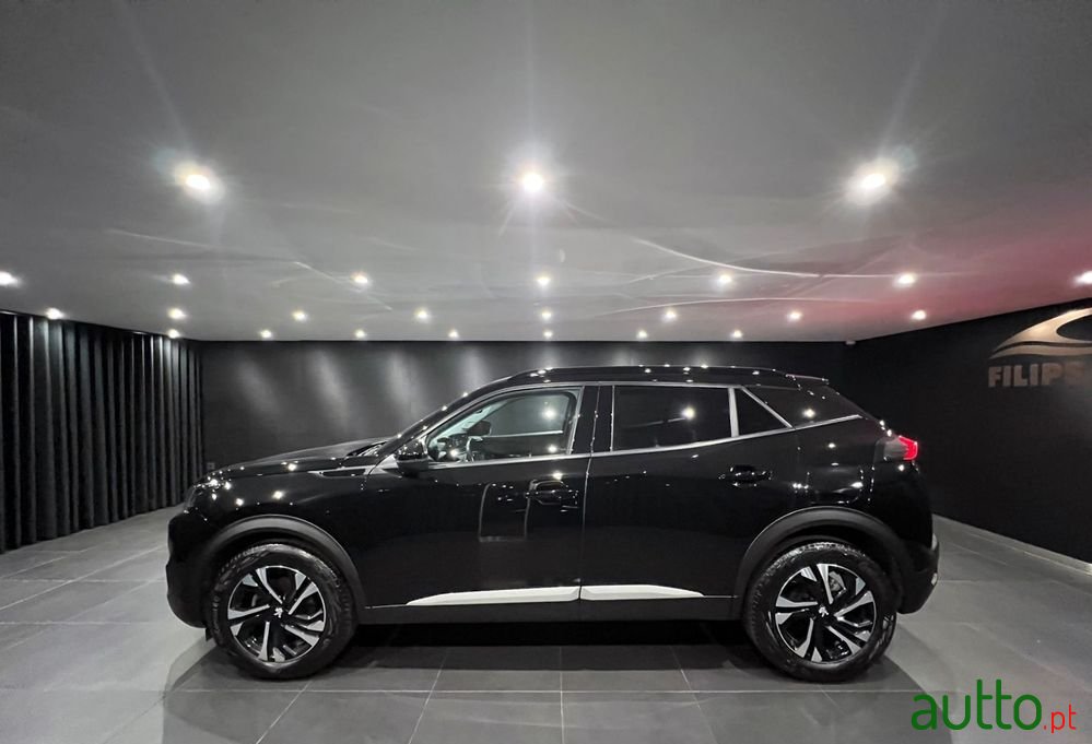 2021' Peugeot 2008 photo #4
