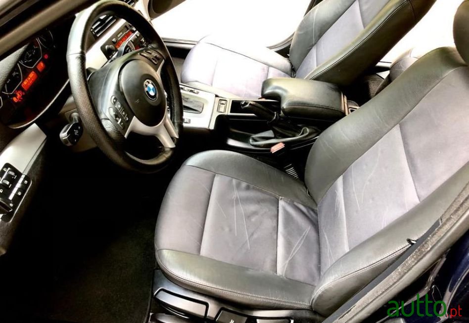 2004' BMW 320 Sport photo #2