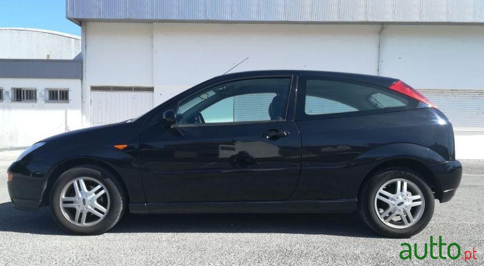 2000' Ford Focus photo #1
