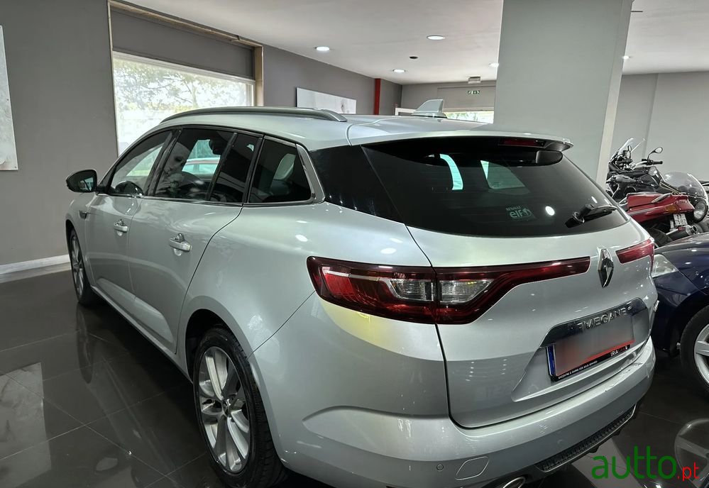 2018' Renault Mégane Sport Tourer photo #3