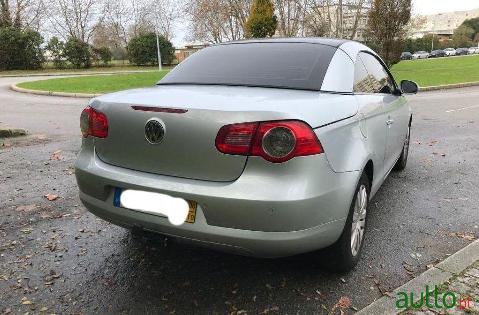 2006' Volkswagen Eos photo #1