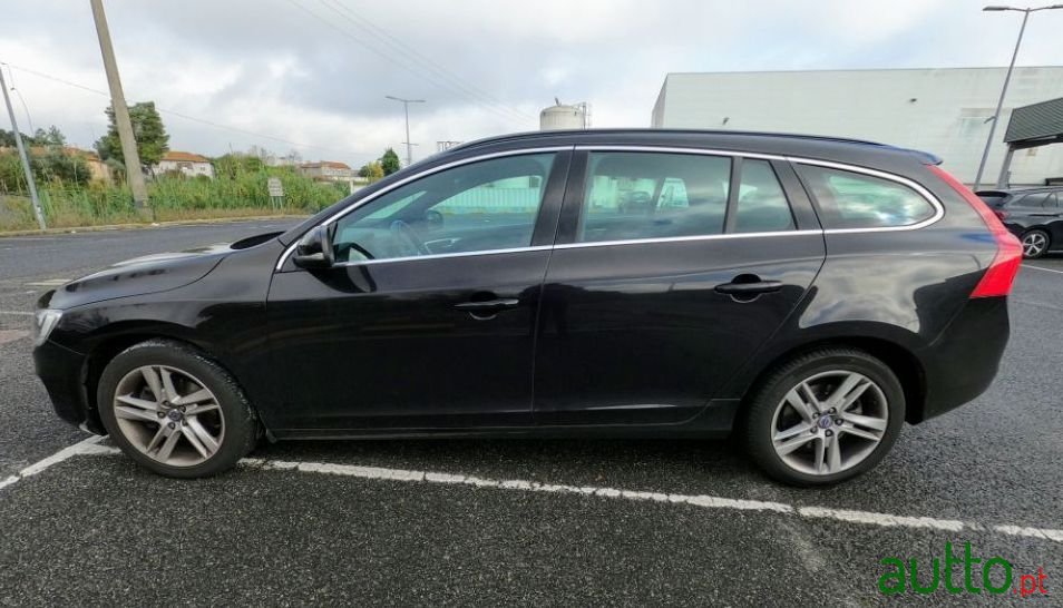 2013' Volvo V60 photo #2