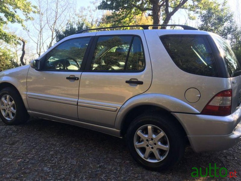 2001' Mercedes-Benz Ml-270 photo #1