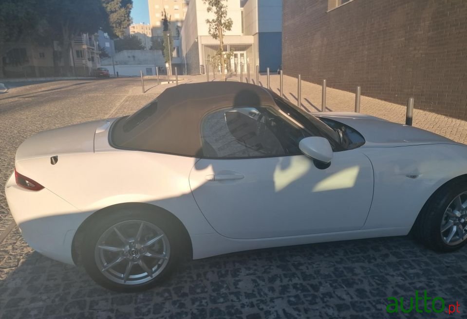 2017' Mazda MX-5 photo #4