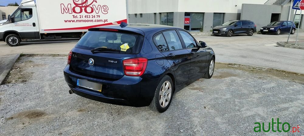 2013' BMW Série 1 D Efficientdynamics photo #6