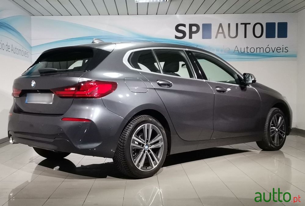 2019' BMW Série 1 D photo #5