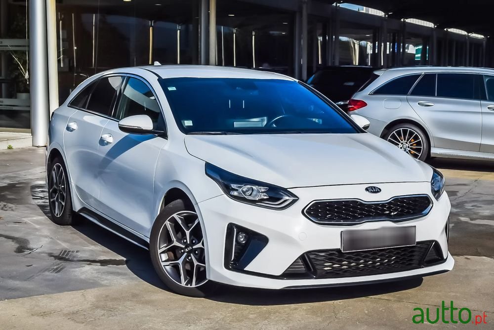 2019' Kia Proceed 1.0 T-Gdi Gt Line photo #1