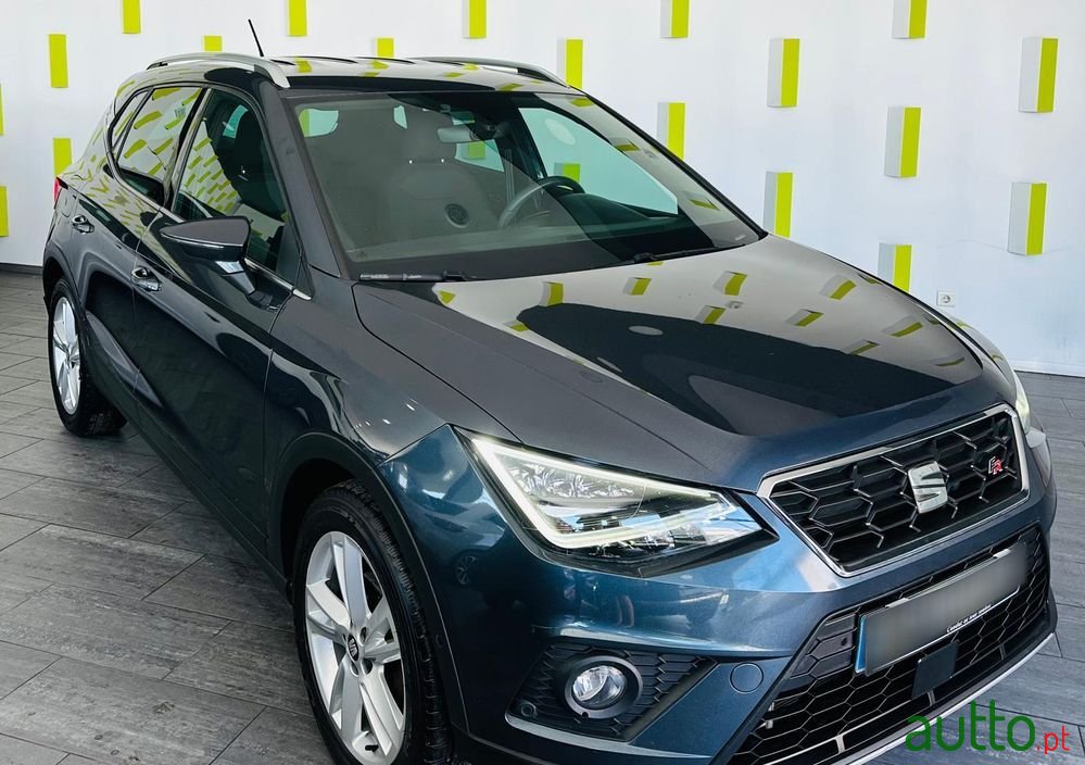 2020' SEAT Arona 1.5 Tsi Opf Fr photo #1