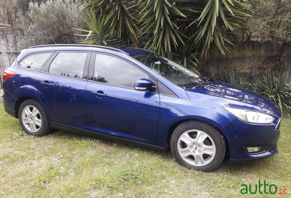 2015' Ford Focus photo #1