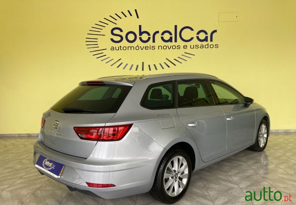 2018' SEAT Leon-St photo #3