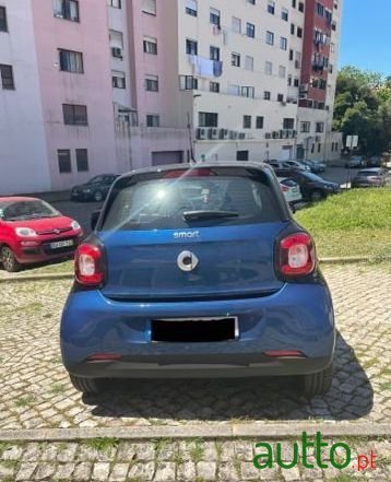 2019' Smart Forfour photo #1