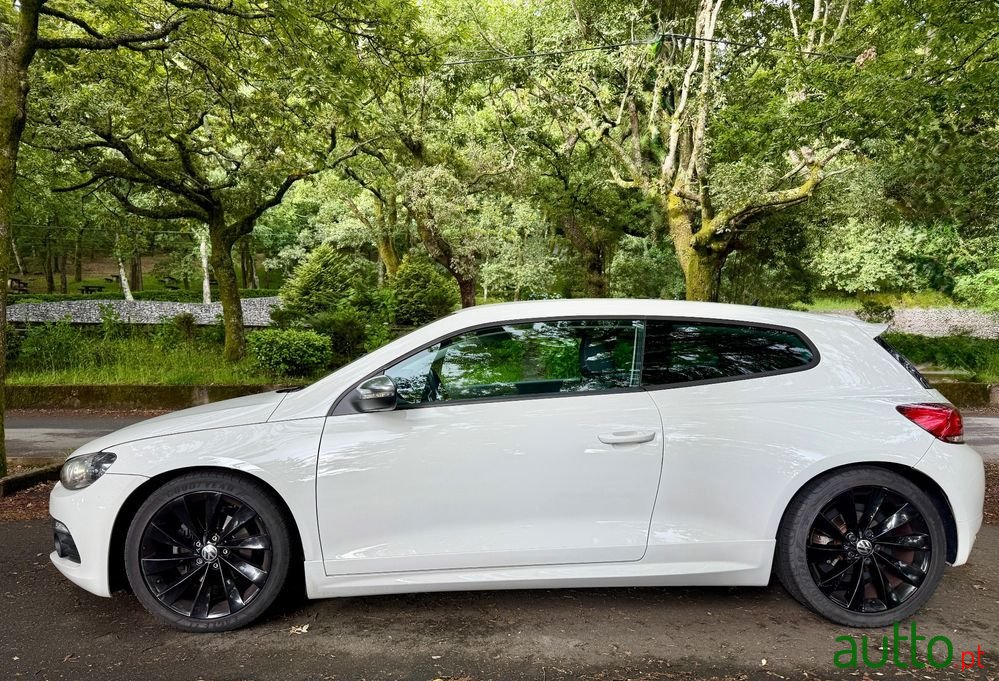 2010' Volkswagen Scirocco photo #3