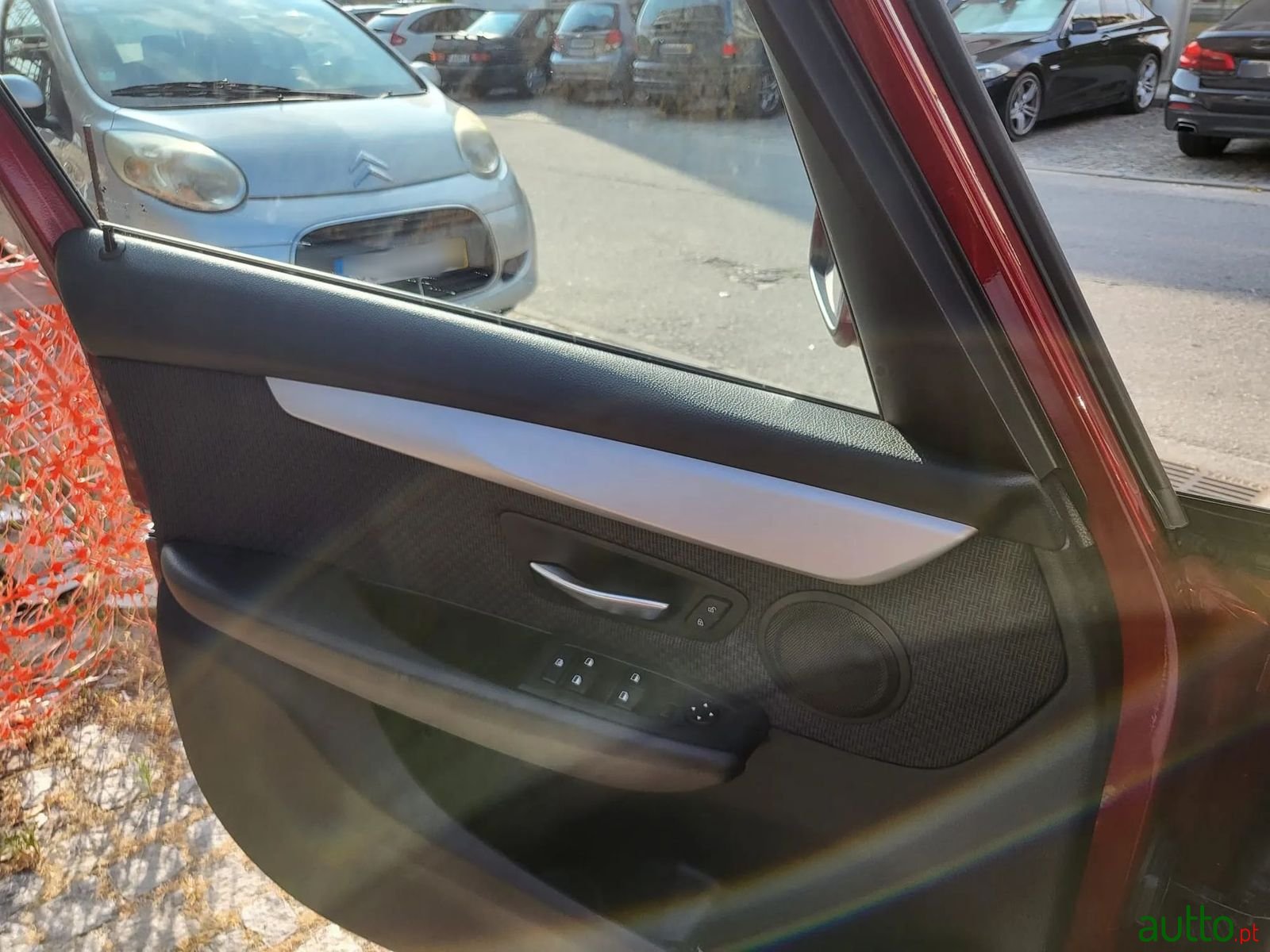 2016' BMW 216 Gran Tourer photo #6