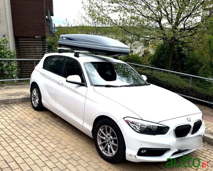 2016' BMW Série 1 I Pack M photo #1