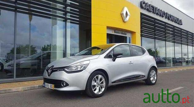 2016' Renault Clio 0.9 Tce Limited photo #2