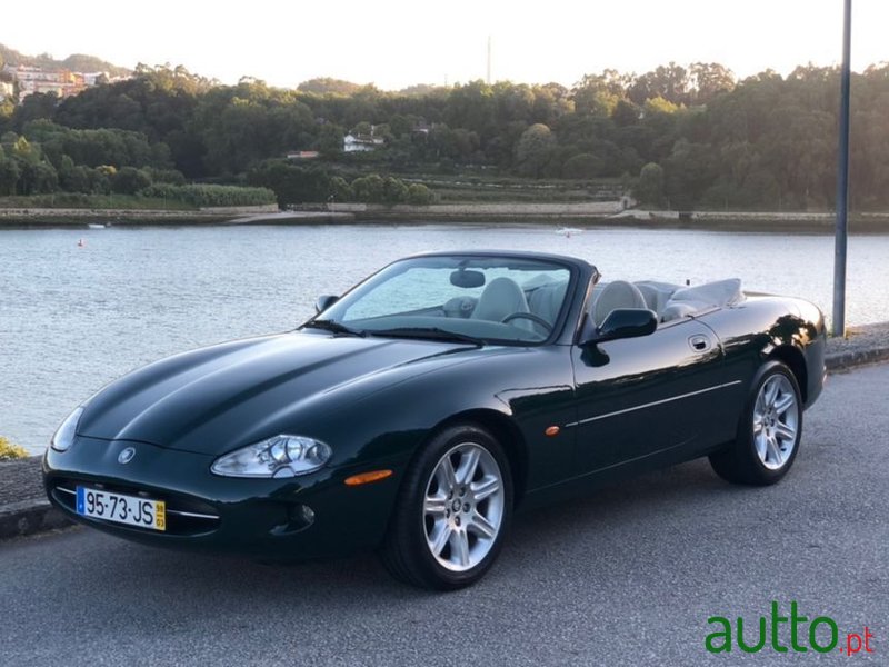 1998' Jaguar XK photo #1