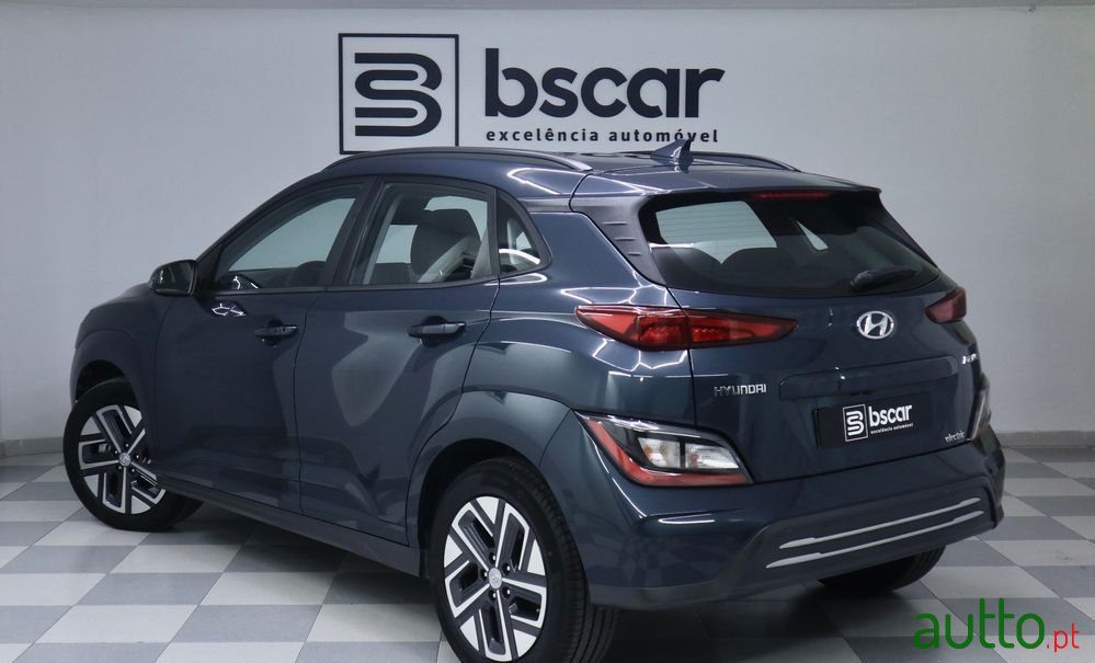 2022' Hyundai Kauai photo #3