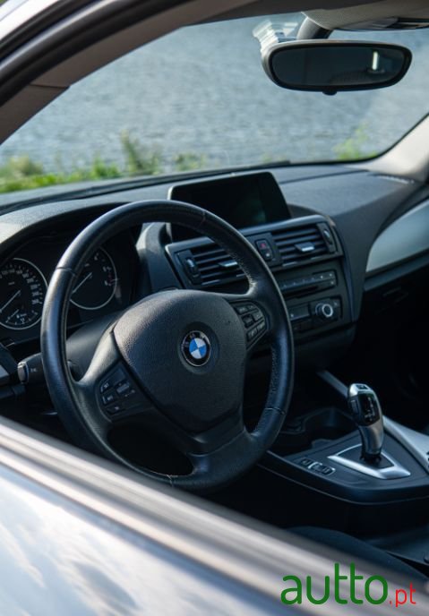 2013' BMW 120 photo #3