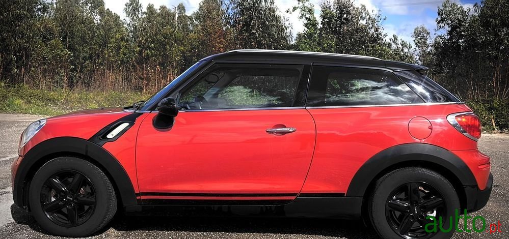 2013' MINI Paceman Cooper D photo #6