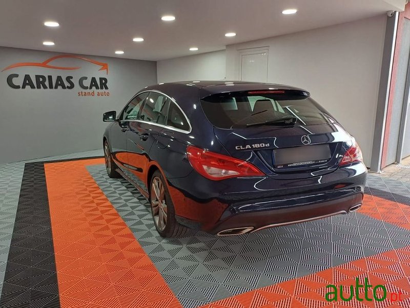 2017' Mercedes-Benz Classe Cla photo #6