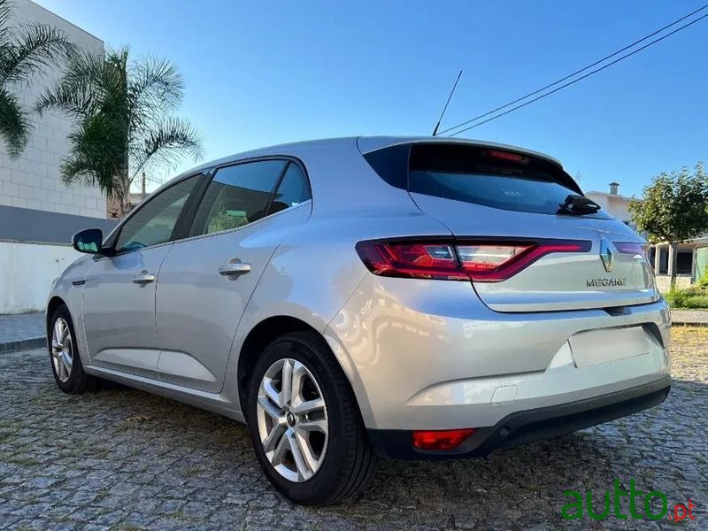 2018' Renault Megane photo #3