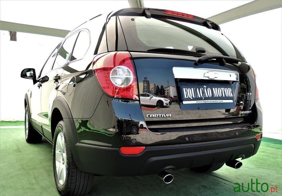 2009' Chevrolet Captiva photo #4