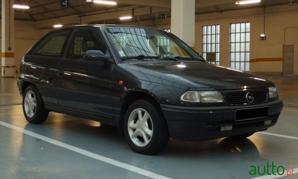 1997' Opel Astra photo #1