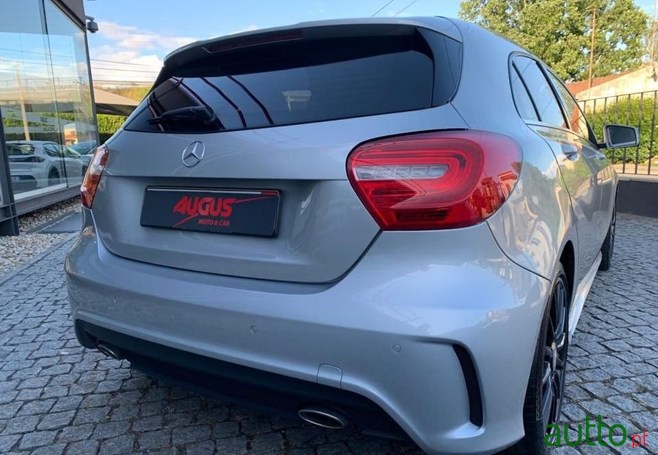 2013' Mercedes-Benz A-200 photo #4