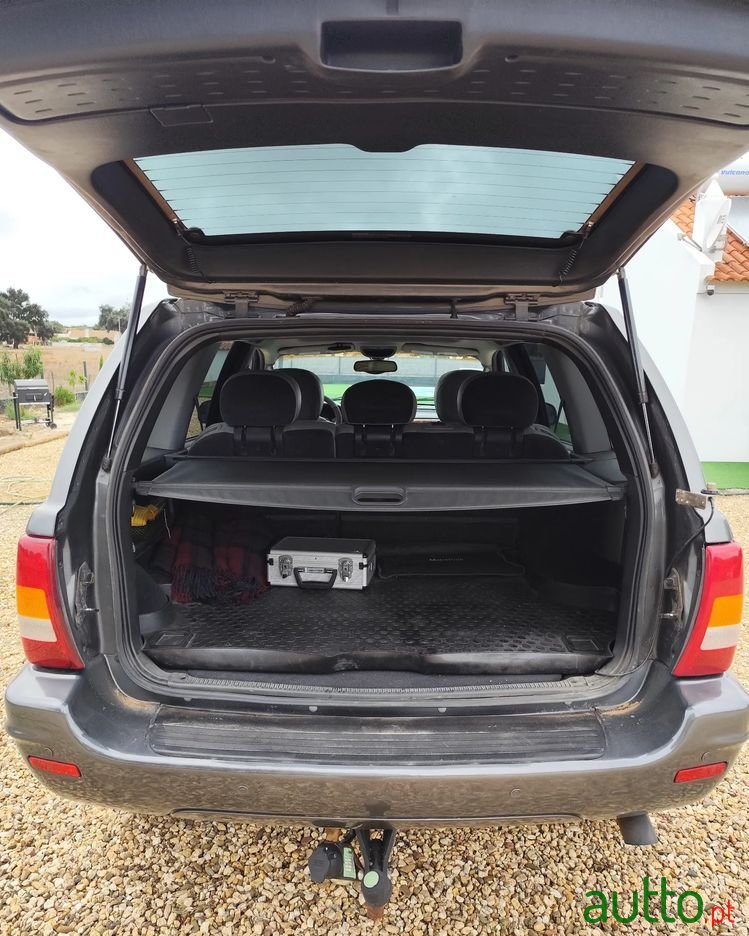 2004' Jeep Grand Cherokee 2.7 Crd Overland photo #4