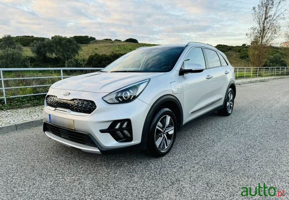 2019' Kia Niro photo #1