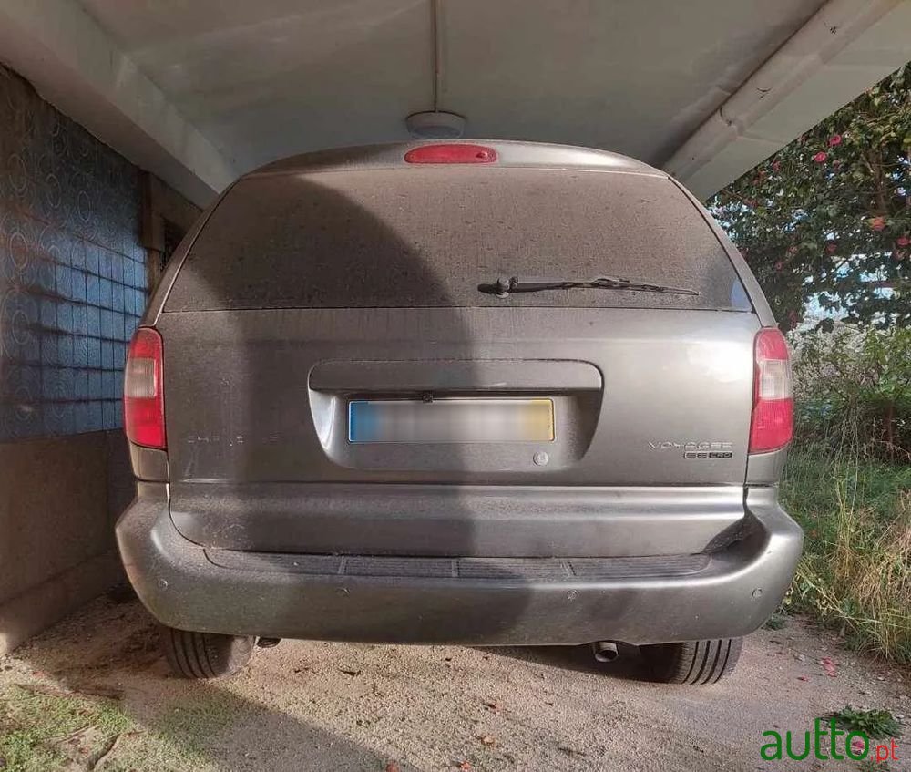 2006' Chrysler Voyager photo #4