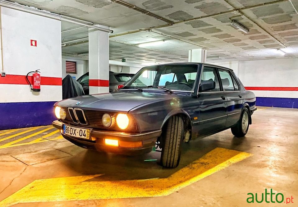 1984' BMW 524 photo #3