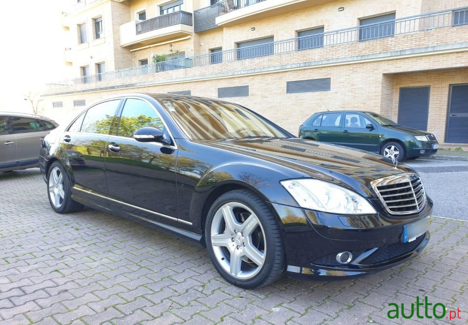 2008' Mercedes-Benz S 420 photo #3