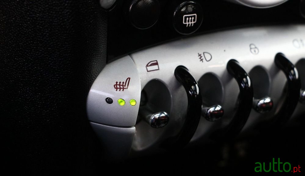 2009' MINI John Cooper Works photo #6