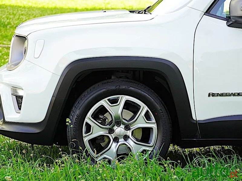 2021' Jeep Renegade 1.3 T Limited Dct photo #4