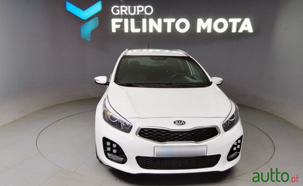 2016' Kia Ceed Sw photo #1