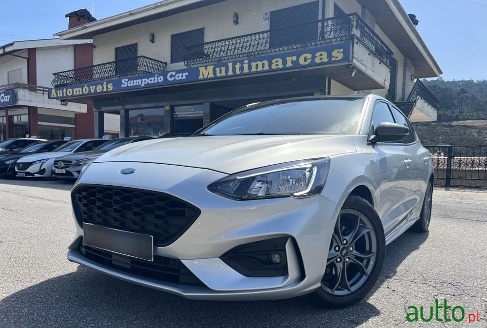 2019' Ford Focus photo #1